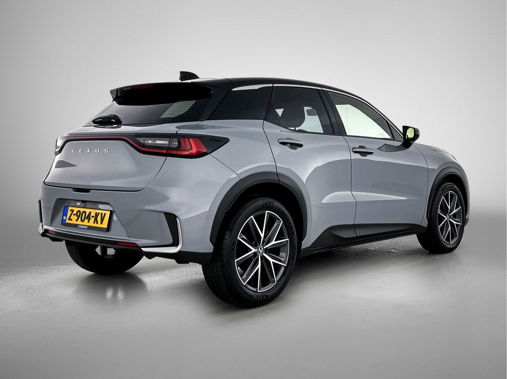 Lexus LBX 1.5 Emotion 2WD | NL-Auto | BTW-Auto | Carplay |, Auto's, 136 pk, Gebruikt, Bedrijf, 650 kg