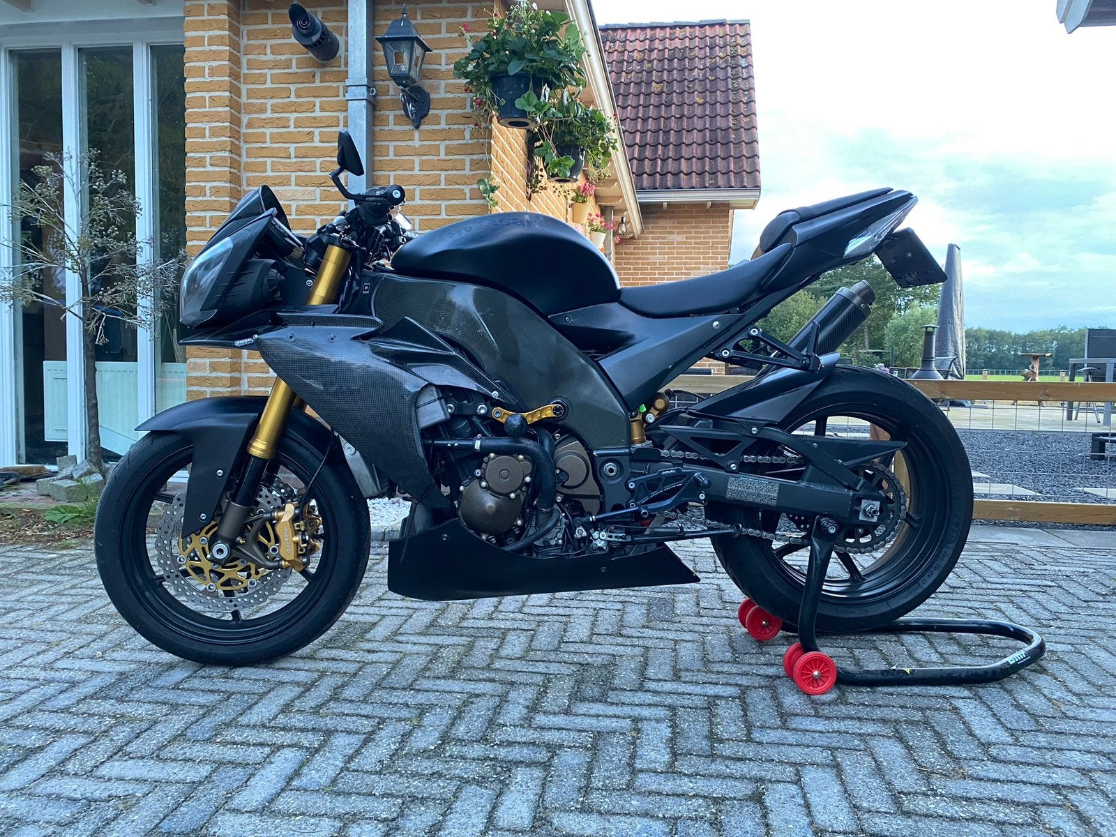 Kawasaki zx10r, Motoren, 4 cilinders, Motorrijbewijs A, Gebruikt, Handgeschakeld