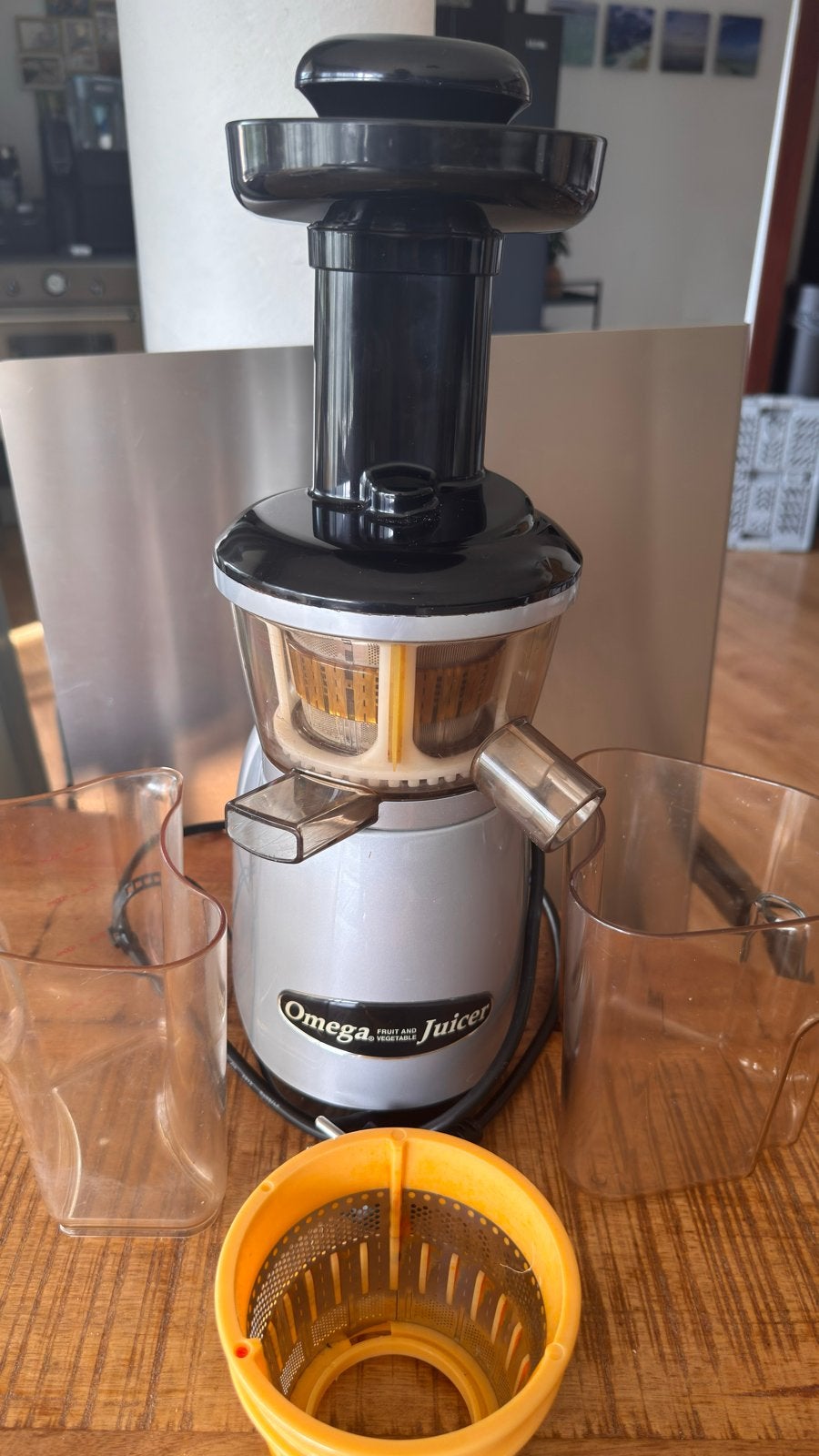 Omega Juicer Slowjuicer - Zo goed als nieuw, Witgoed en Apparatuur, Ophalen of Verzenden, Zo goed als nieuw, Elektrisch, Slowjuicer