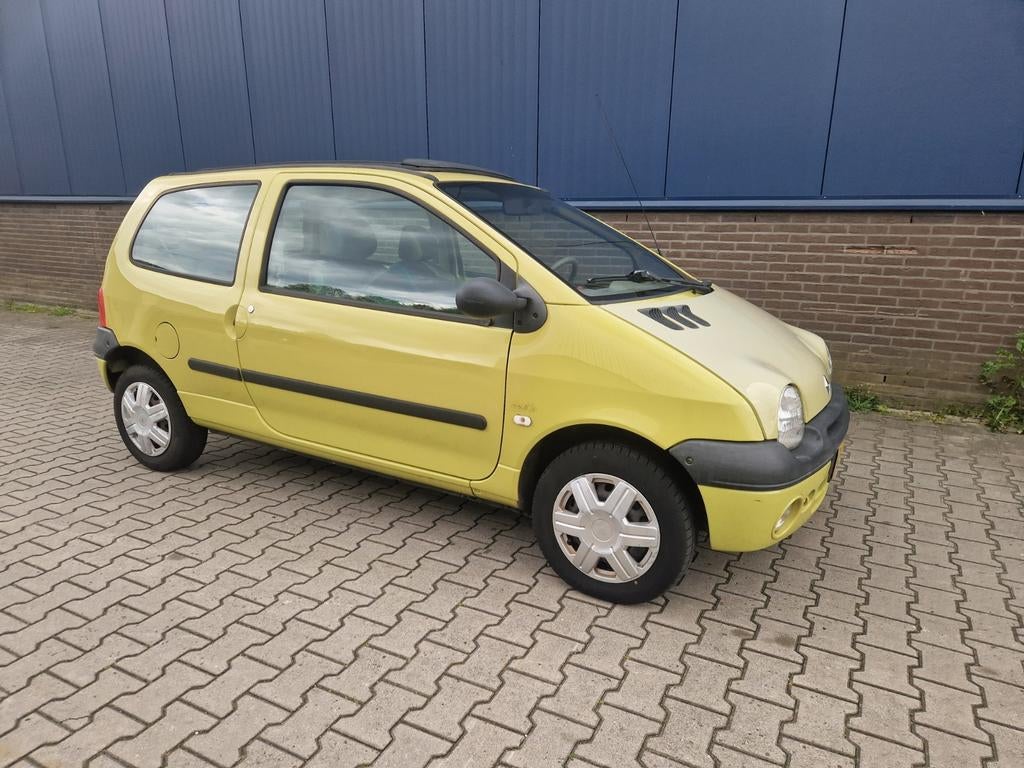 Renault Twingo 1.2 1999 Geel, Auto's, Renault, Bedrijf, Twingo, ABS, Airbags, Elektrische ramen, Panoramadak, Benzine, Euro 2