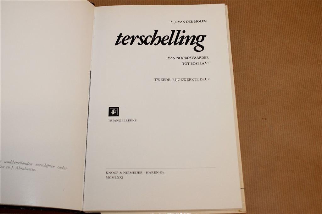 Terschelling — Eiland, Natuur & Geschiedenis, 1971, Ophalen of Verzenden, Gelezen