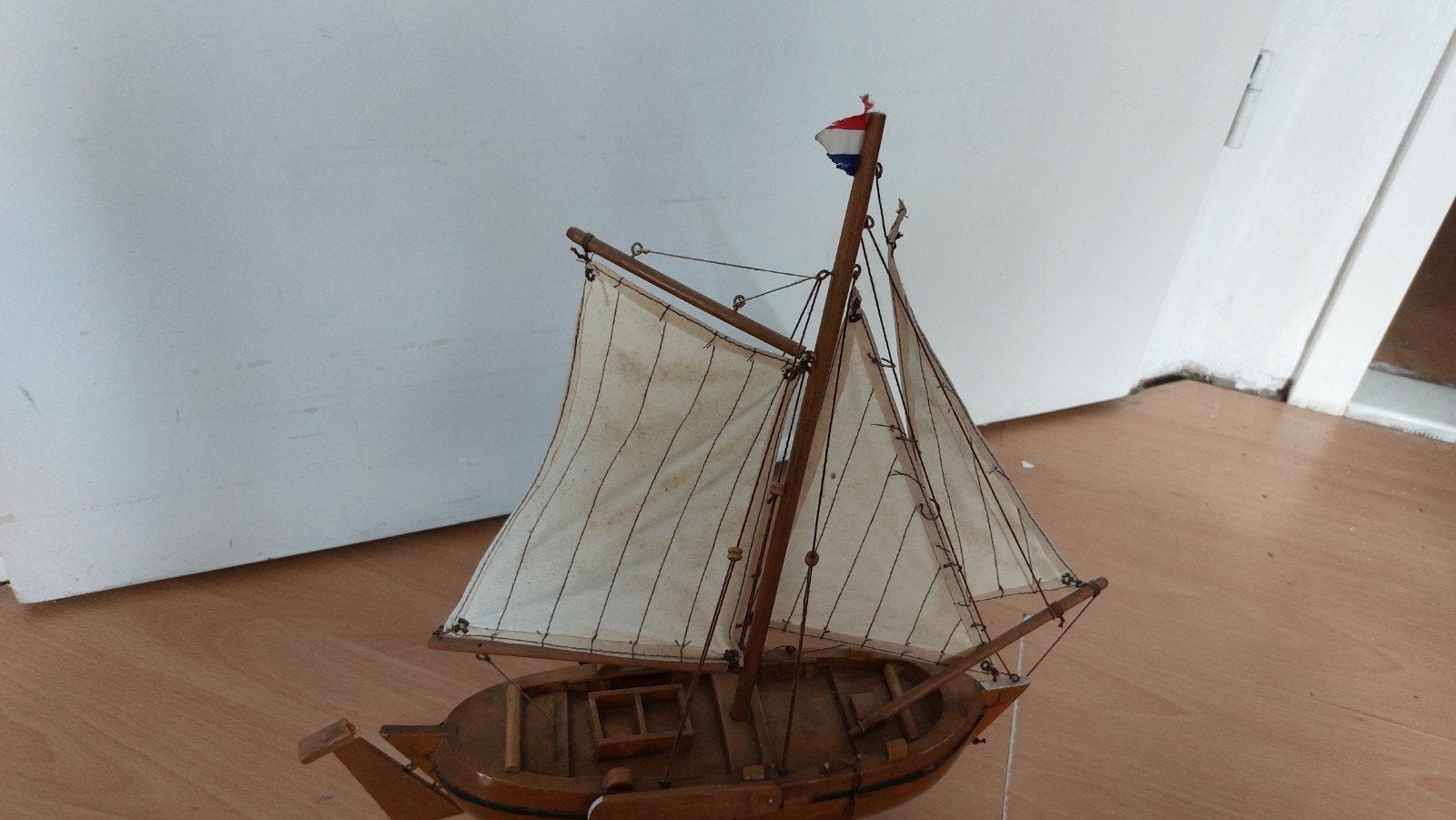te koop  antiek zeilbootje, Ophalen of Verzenden