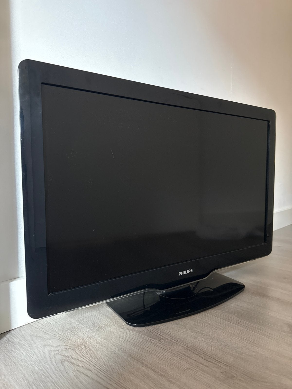 Philips TV Goede staat – 42 inch Full HD LCD –42PFL5604H/12