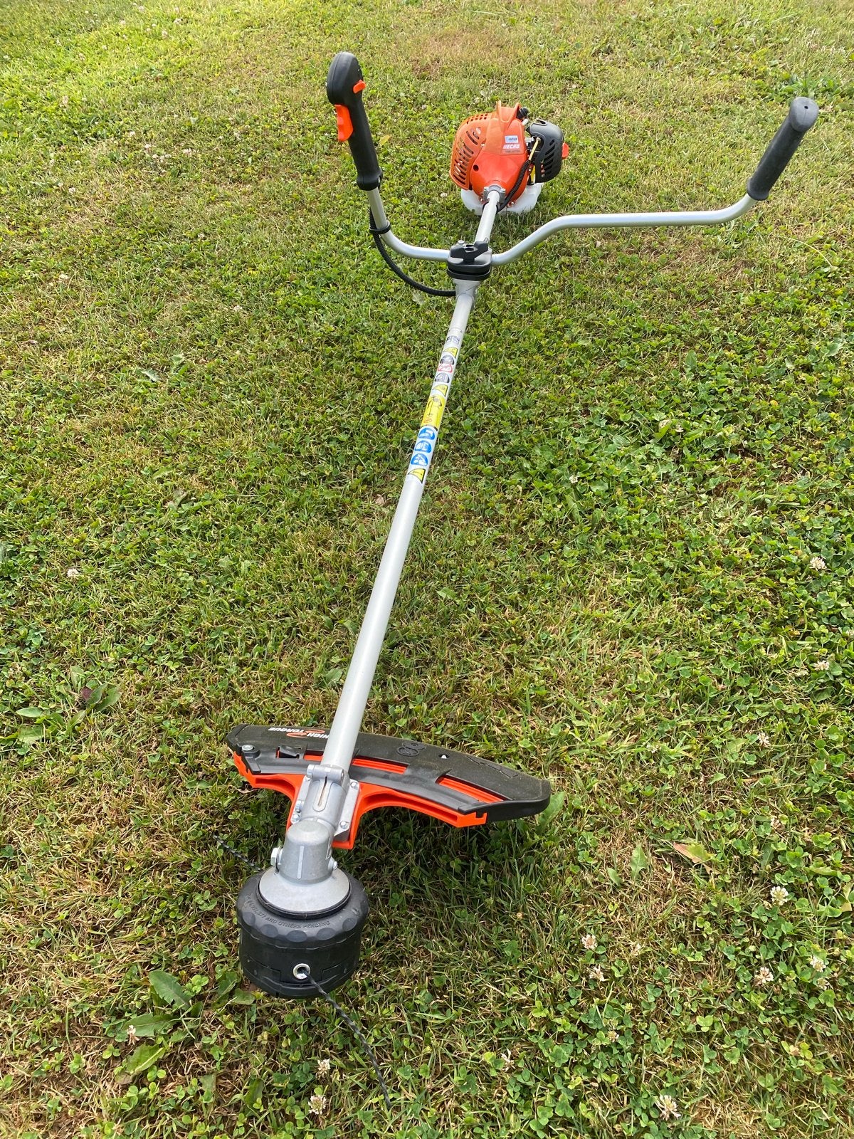 Echo SRM-237TES Benzine Bosmaaier - Zo goed als nieuw, Ophalen of Verzenden, Zo goed als nieuw, 50 cm of meer, Benzine-grasmaaier