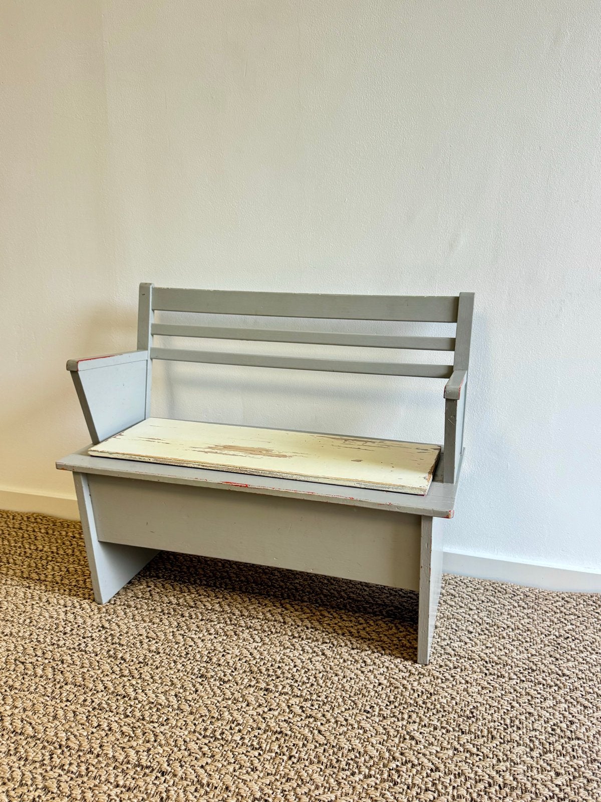 Vintage houten kinderbankje met opbergruimte, Kinderen en Baby's, Ophalen, Gebruikt, Overige typen