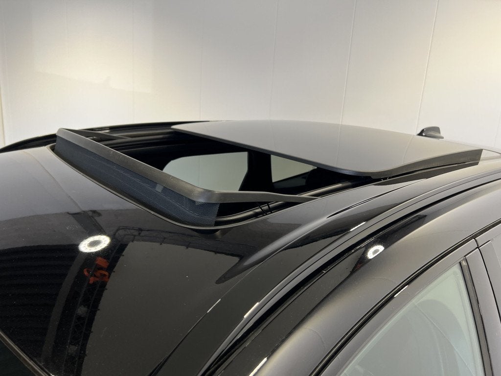 Volvo XC60 2.0 Recharge T6 AWD R-Design | Navigatie/Android/, Automaat, Gebruikt, 1969 cc, 138 €/maand