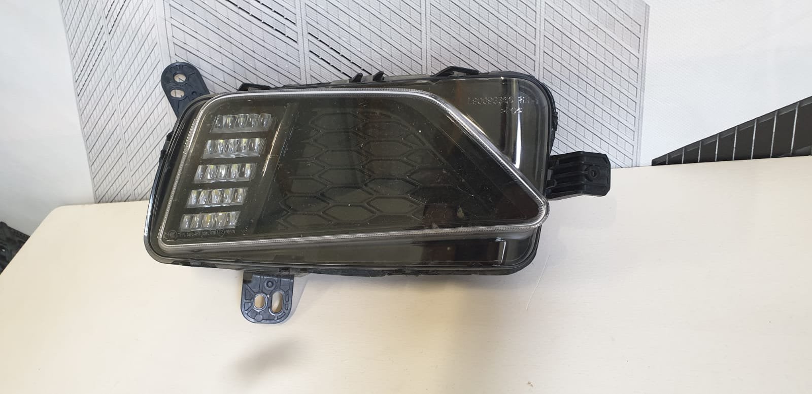 Mistlamp rechts-voor polo 2G Led 2G0941662B, Ophalen of Verzenden, Gebruikt, Volkswagen