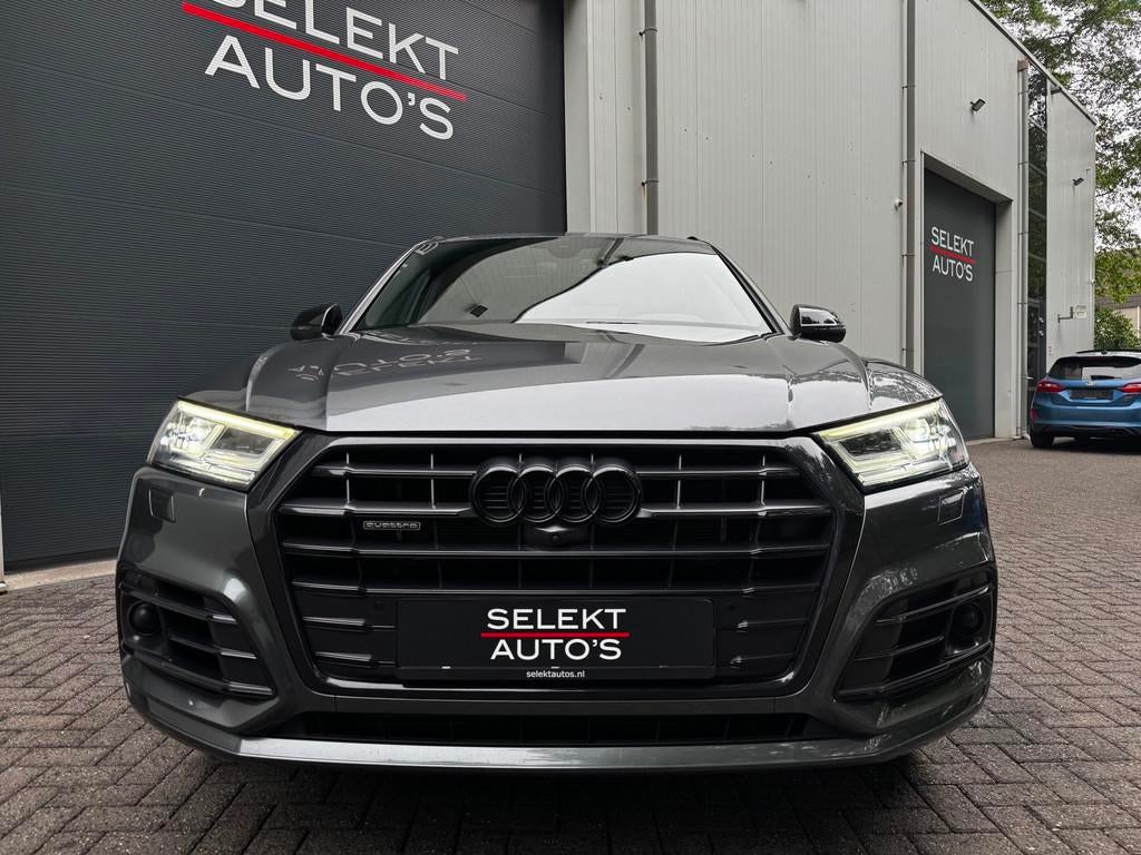 Audi Q5 55 TFSI e Quattro Competition S-Line 368 Pk BTW Pano, Automaat, 4 cilinders, Bedrijf, 129 €/maand