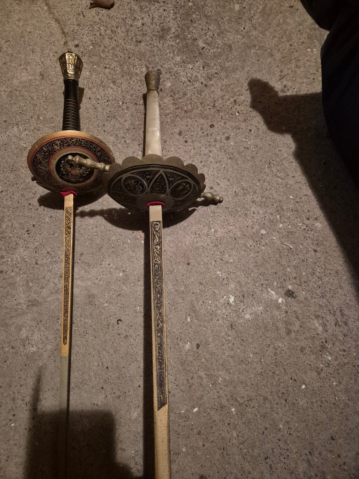 decoratieve deg ens, Ophalen