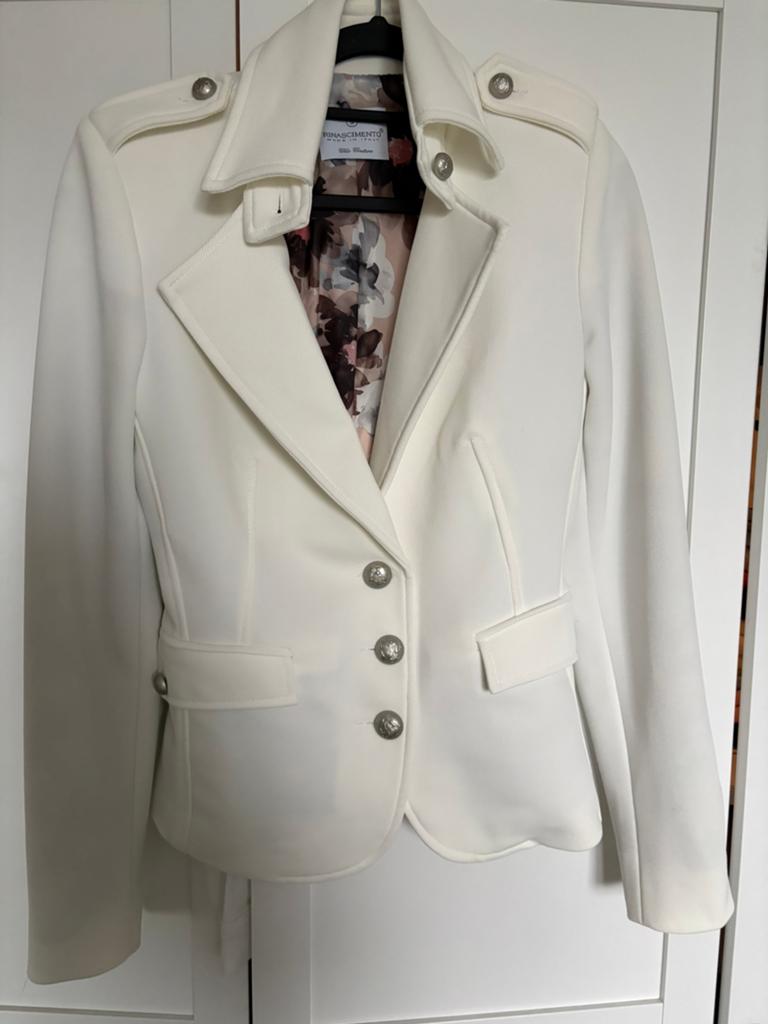 Rinascimento blazer maat 36 NIEUW, Kleding | Dames, Beige, Nieuw, Ophalen of Verzenden, Jasje