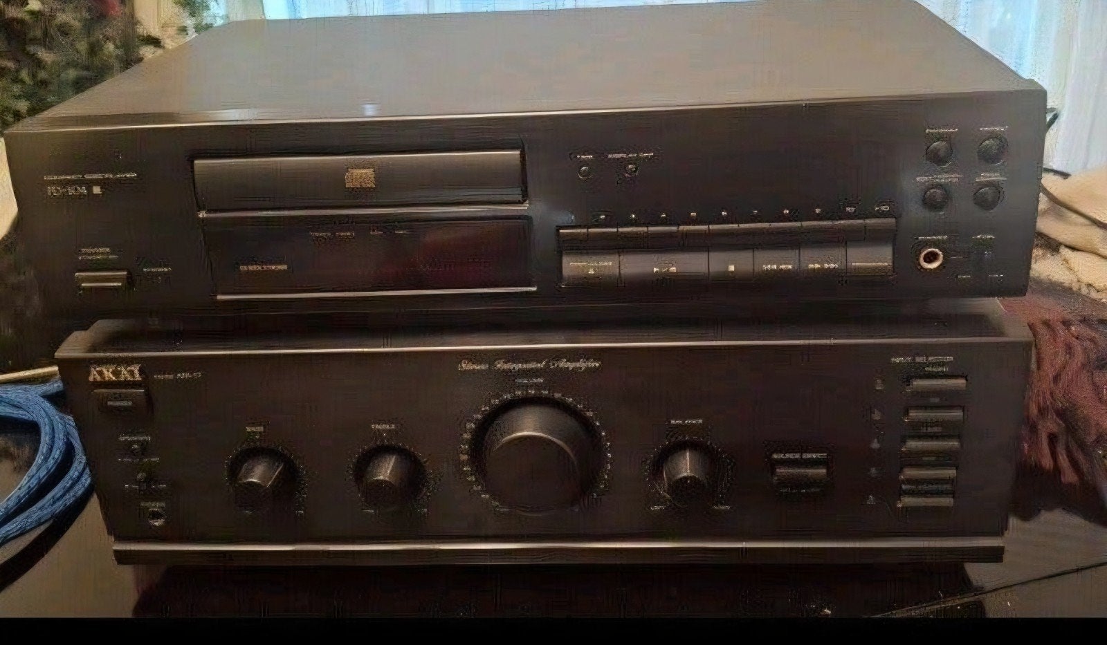 Pioneer PD-104 CD-speler en Akai AM-A301 versterker, Gebruikt, Pioneer, Cd-speler, Losse componenten