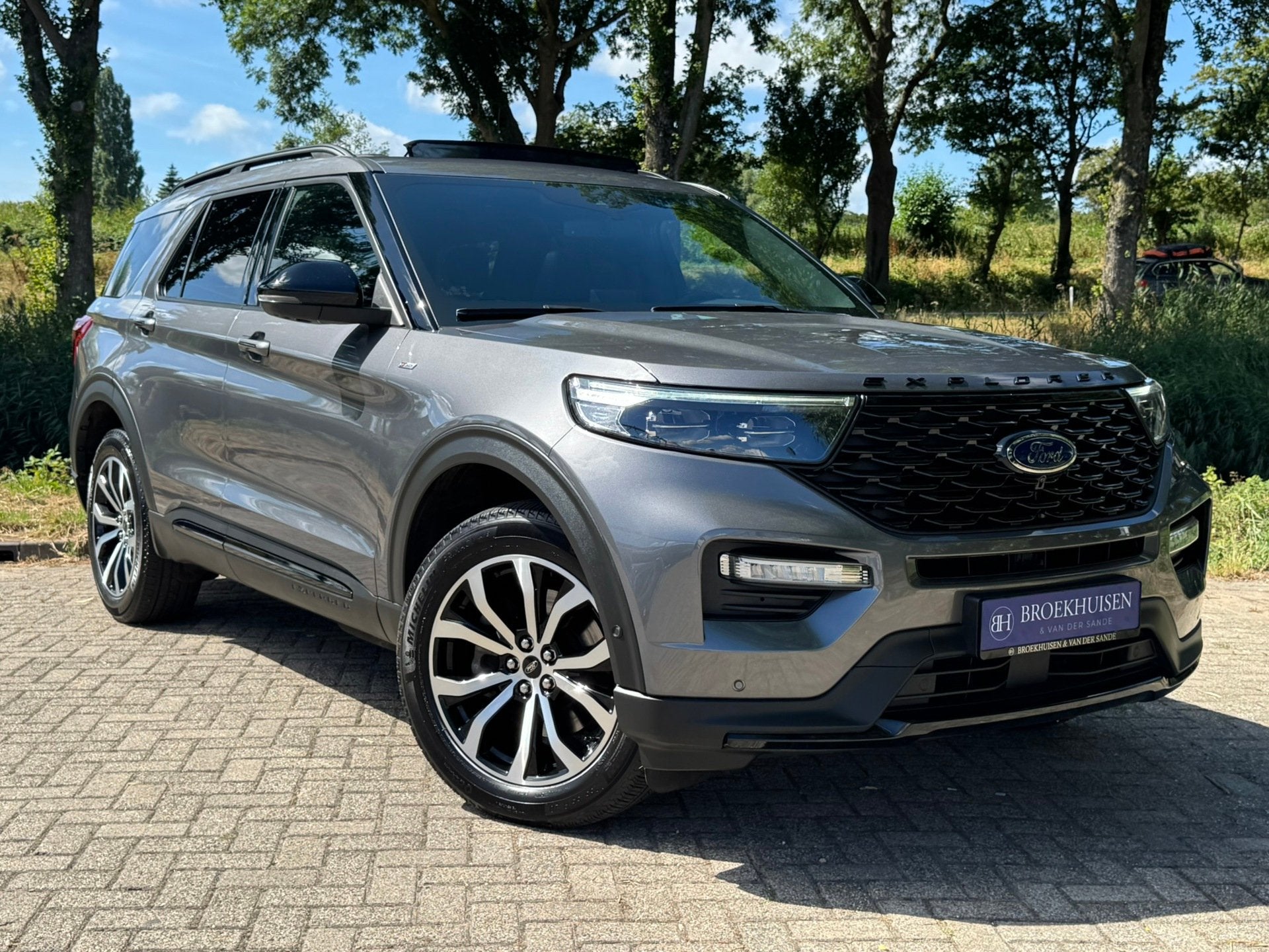 Ford Explorer 3.0 V6 EcoBoost PHEV ST-Line 457pk Panoramadak, Automaat, Dealer onderhouden, Zwart, Adaptive Cruise Control