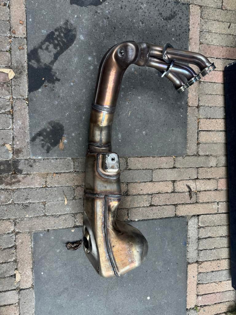 Originele uitlaat Yamaha Tracer 9 / MT-09 Zo goed als nieuw, Motoren, Onderdelen | Overige, Gebruikt, Ophalen