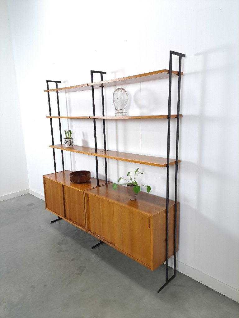 Modulair Omnia wandsysteem, Hilker, teak en stalen poten, Huis en Inrichting, Teakhout, 150 tot 200 cm, Ophalen of Verzenden, 150 tot 200 cm