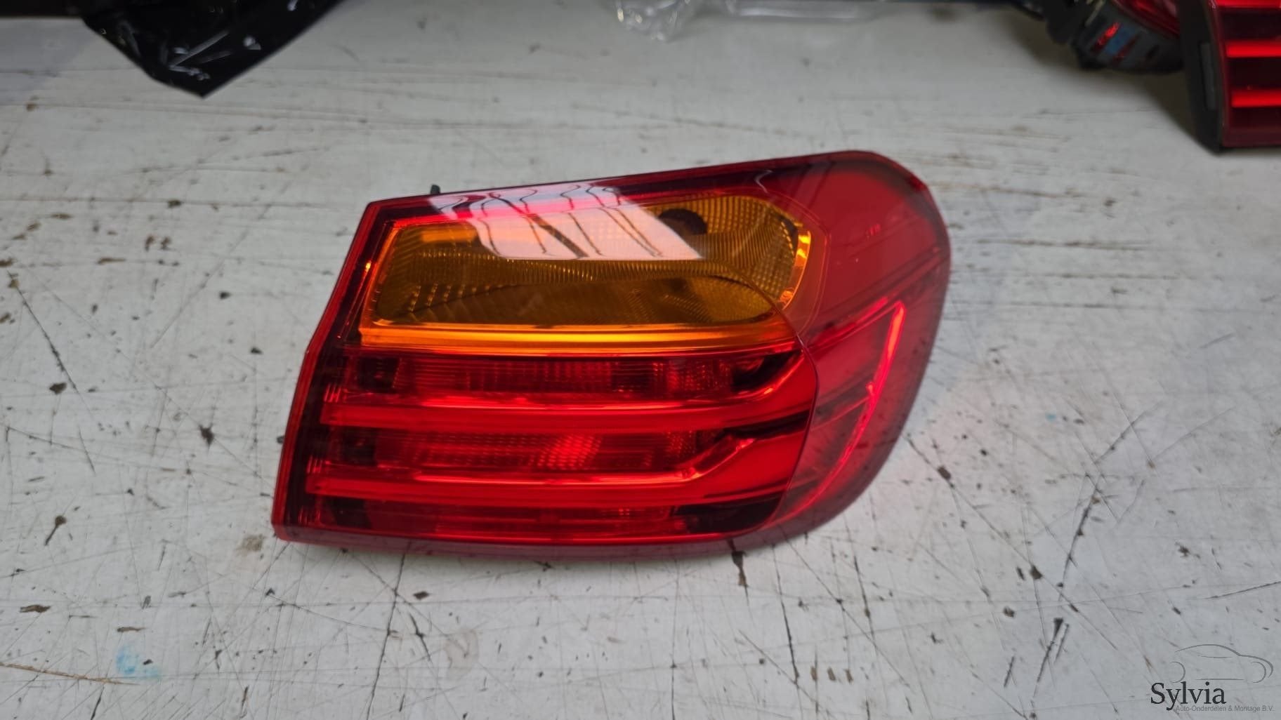 Achterlicht rechts op scherm BMW 4 Serie F32 F33 F36 F82 F83, Auto-onderdelen, Gebruikt, -, -, Ophalen of Verzenden