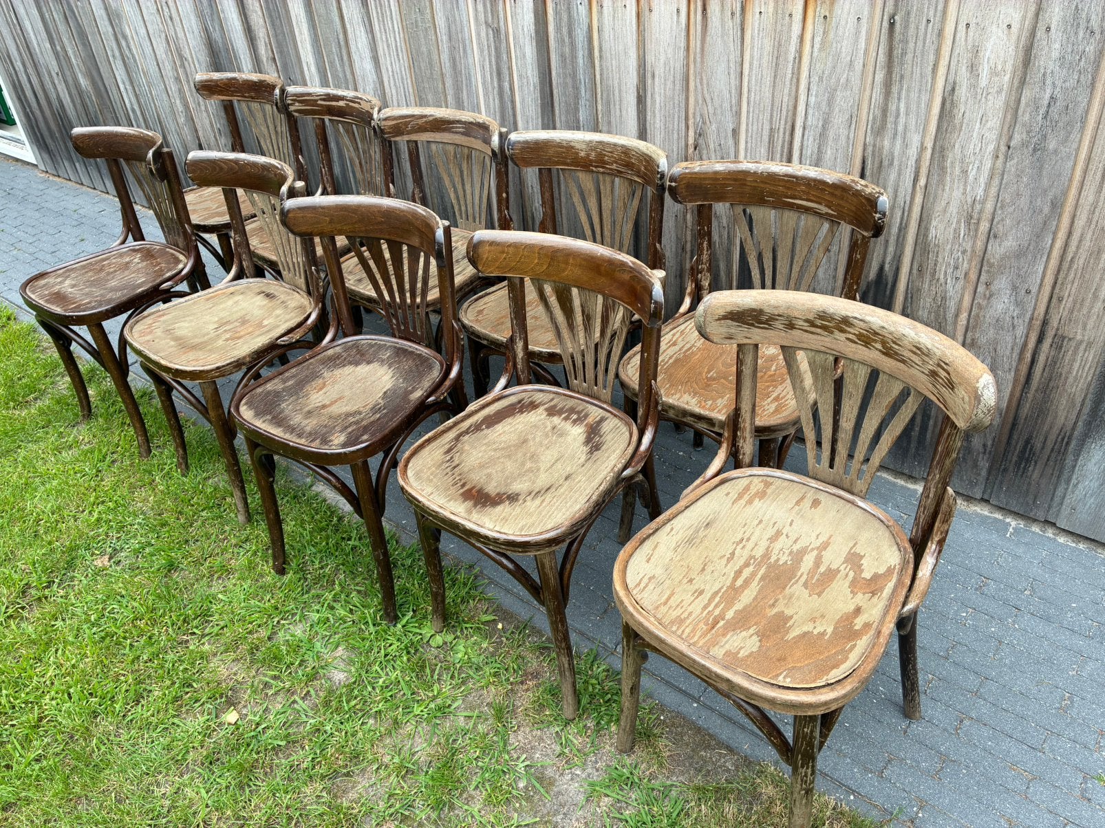 Thonet stoelen 10 stuks (cafe / kroeg / mancave), Antiek en Kunst, Antiek | Meubels | Stoelen en Banken, Ophalen