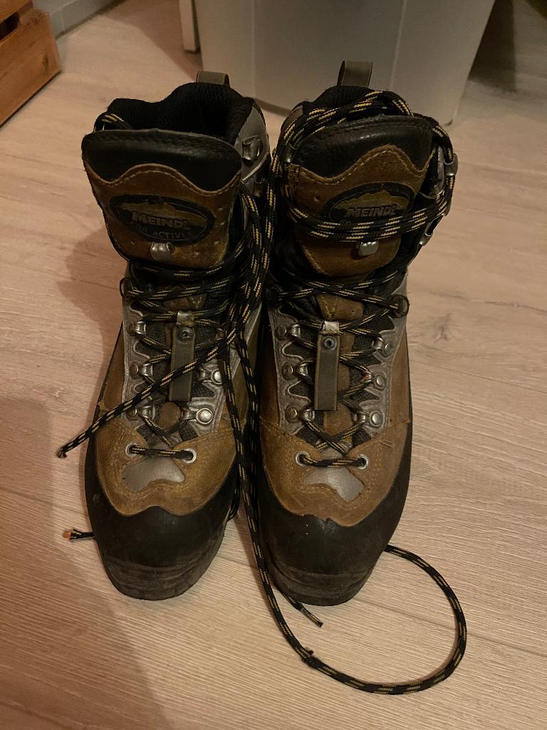 Meindl bergschoenen categorie D maat 38, Ophalen of Verzenden, Gebruikt, Schoenen