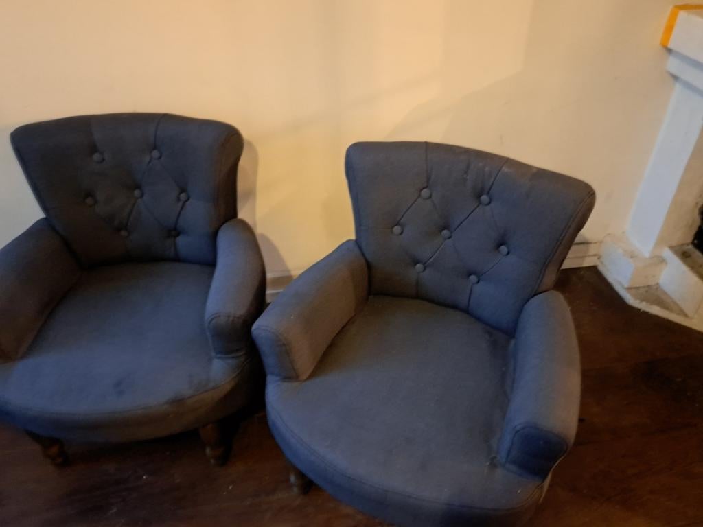 Twee kinderfauteuils - Grijs gestoffeerd, Minder dan 50 cm, Gebruikt, Minder dan 75 cm, Ophalen of Verzenden