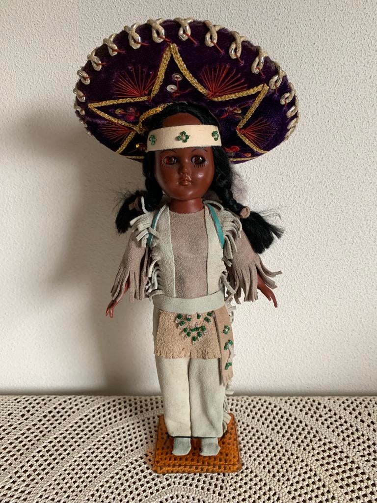 Heritage dolls Mexicaanse pop met sombrero Vintage, Verzamelen, Poppen, Ophalen of Verzenden, Gebruikt, Pop