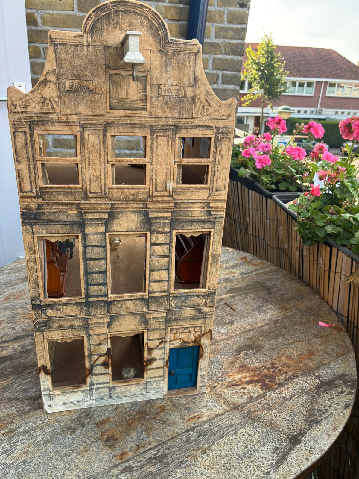 Poppenhuis, Hobby en Vrije tijd, Ophalen of Verzenden, Gebruikt, 1:50 of kleiner