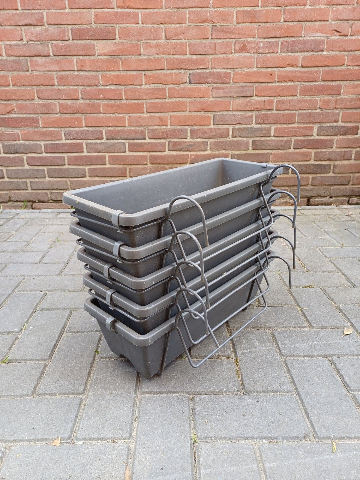 Set van 5 grijze bloembakken met houders, Ophalen, Kunststof, Gebruikt, Minder dan 30 cm