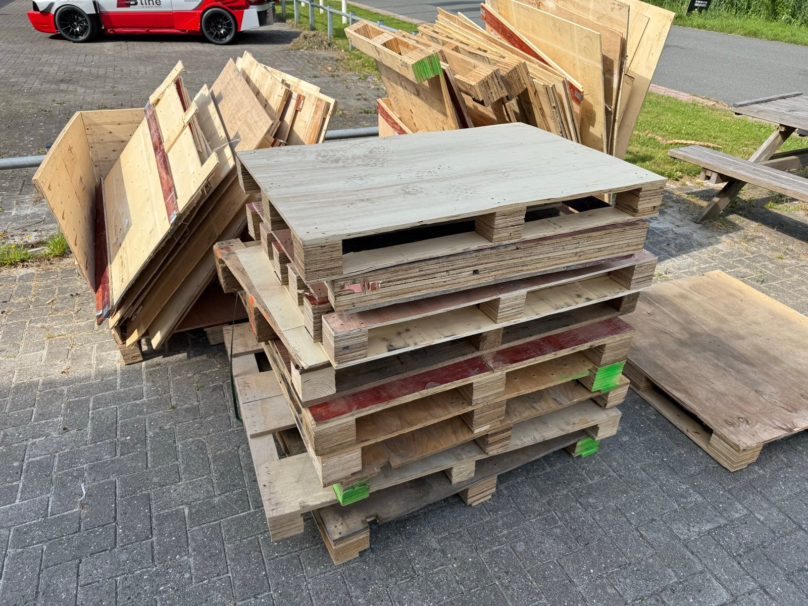 Gratis oud hout en blokpallets - Ideaal voor projecten, Ophalen, Gebruikt, Pallet, Minder dan 200 cm