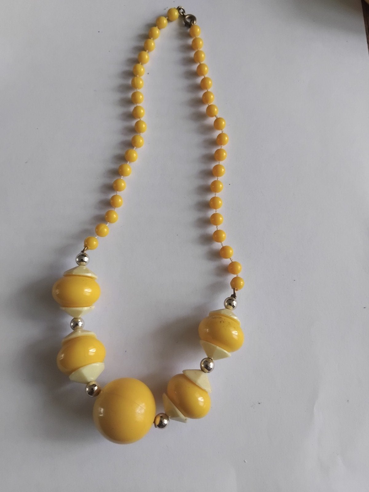 Vintage Gele Kralen Ketting - Uniek Design, Sieraden, Tassen en Uiterlijk, Ophalen of Verzenden, Gebruikt, Geel, Kunststof