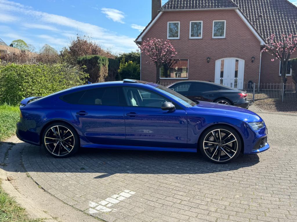 Trouwauto/gala te huur Audi RS7 (altijd incl. Chaufeur), Auto's, Audi, Particulier, RS7, 360° camera, 4x4, ABS, Achteruitrijcamera