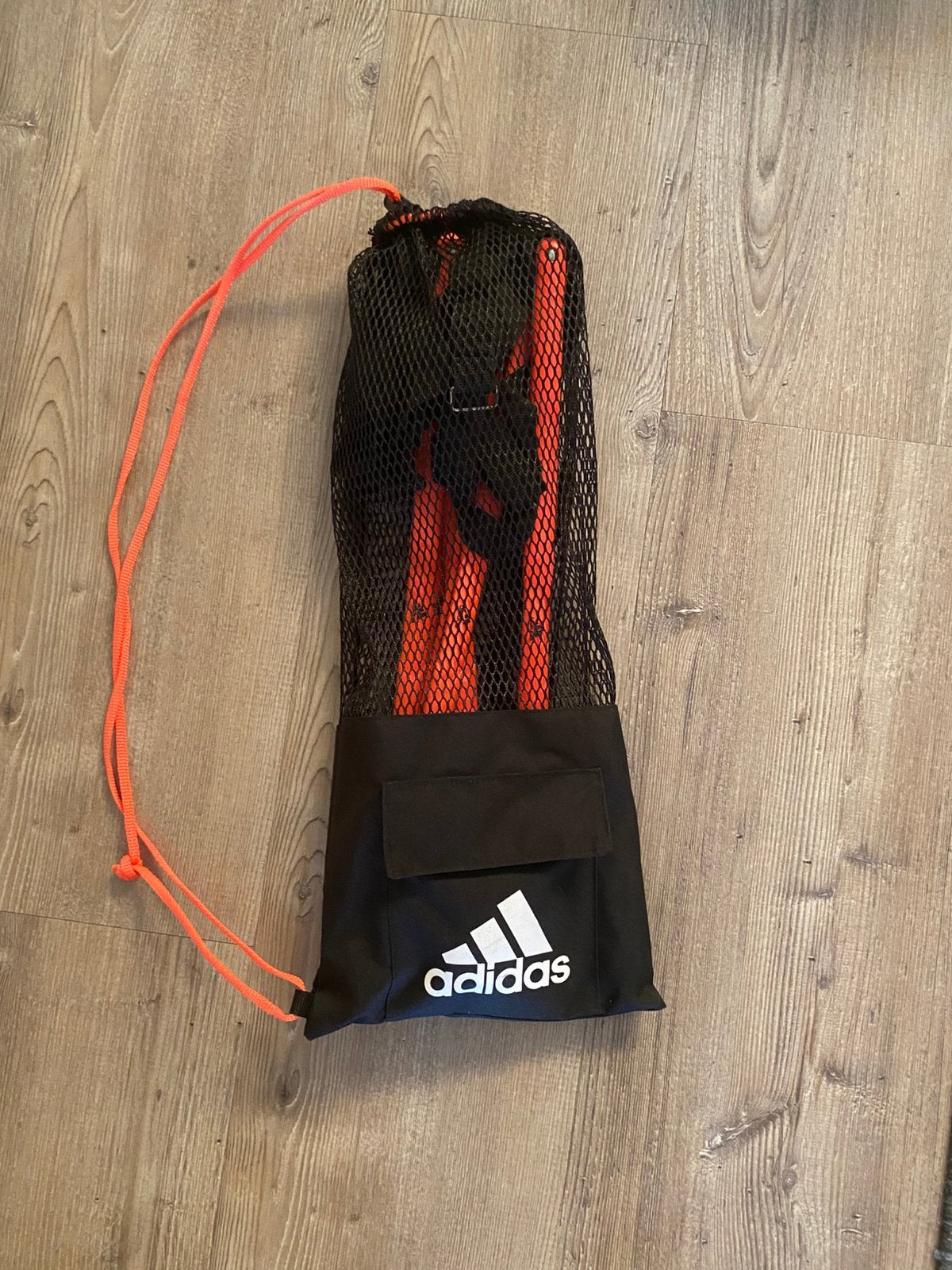 Loopladder adidas met draagtas, zuignappen en haringen, Ophalen of Verzenden, Zo goed als nieuw, Overige typen