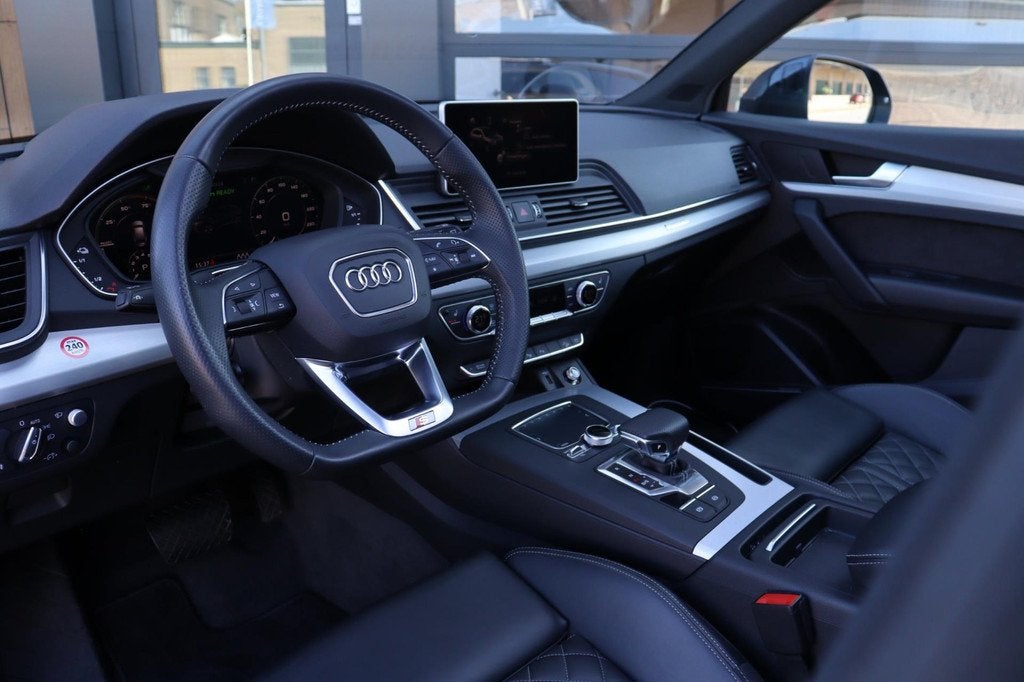 Audi Q5 55 TFSI e quattro Competition S-line | Luchtvering |, Auto's, Audi, Automaat, 4 cilinders, Bedrijf, Hybride Elektrisch/Benzine