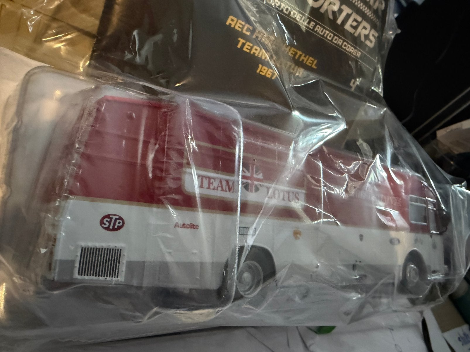 Ceintauria 1/43 Lotus Ford Racing Transporter, Overige merken, Nieuw, Ophalen of Verzenden, Bus of Vrachtwagen