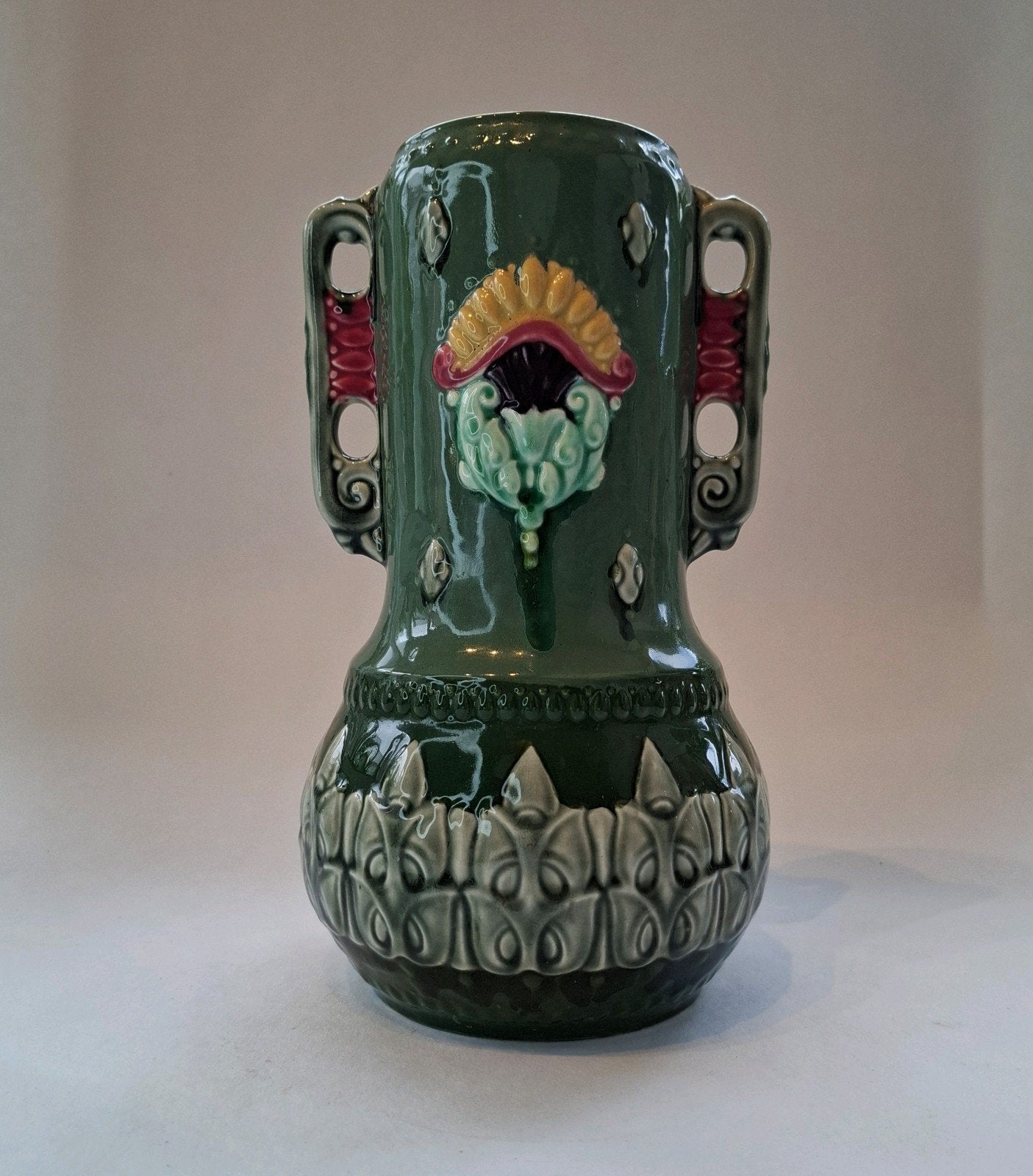 Jugendstil vaas – Majolica nr. 10377 IV, Ophalen of Verzenden