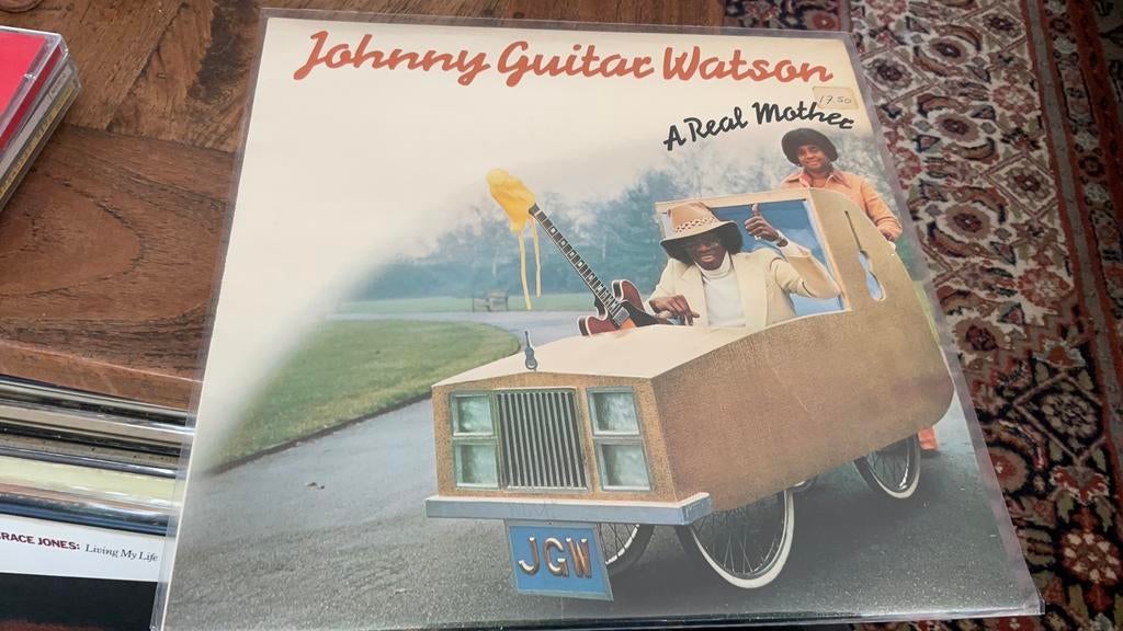 Johnny Guitar Watson. A real mother, Ophalen of Verzenden, Zo goed als nieuw