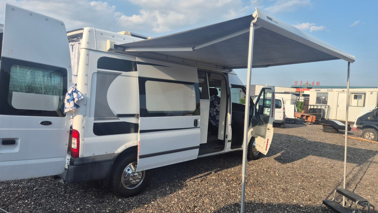 Thule Omnistor luifel voor camper of caravan Ford transit, Ophalen, Gebruikt, Thule