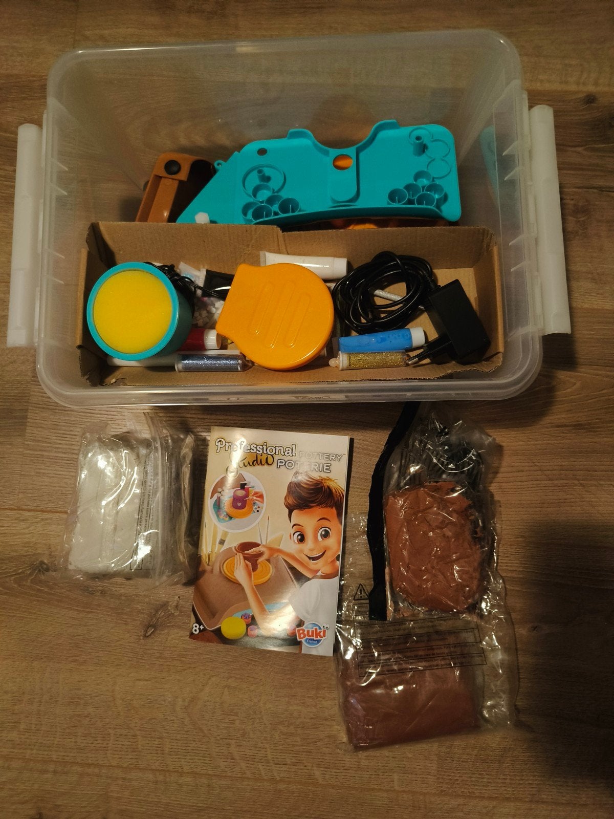 Buki  Studio Poterie - Knutsel set compleet, Hobby en Vrije tijd, Overige thema's, Nieuw, Meerkleurig, Ophalen of Verzenden
