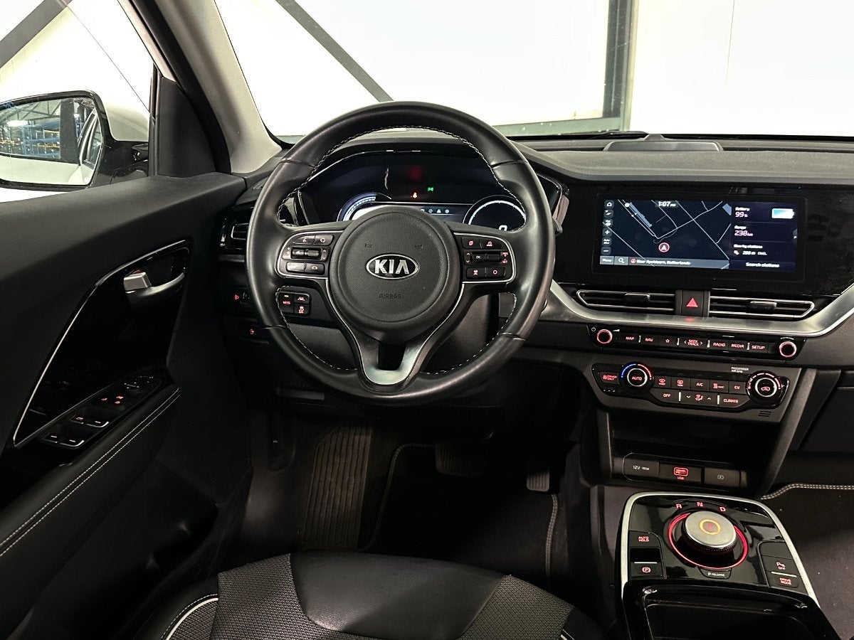 Kia e-Niro DynamicLine 39kWh 3-Fase | SoH 97% | Navi | Camer, Gebruikt, Verwarmde buitenspiegels, Origineel Nederlands, 39 kWh
