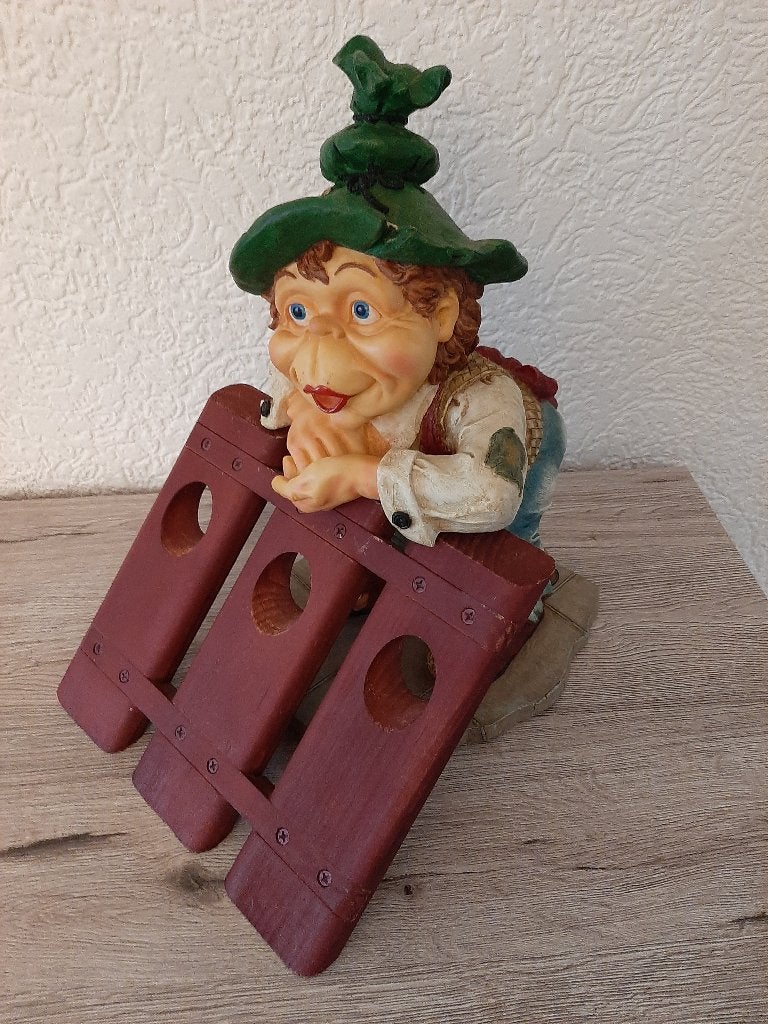 laven efteling Loost met wijnrekje, Ophalen of Verzenden, Zo goed als nieuw, Beeldje of Poppetje