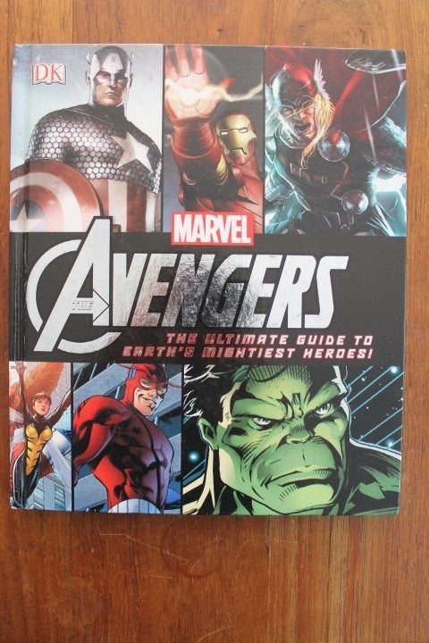 Marvel The Avengers - The Ultimate Guide Mightiest Heroes, Eén stripboek, Ophalen of Verzenden, Gelezen