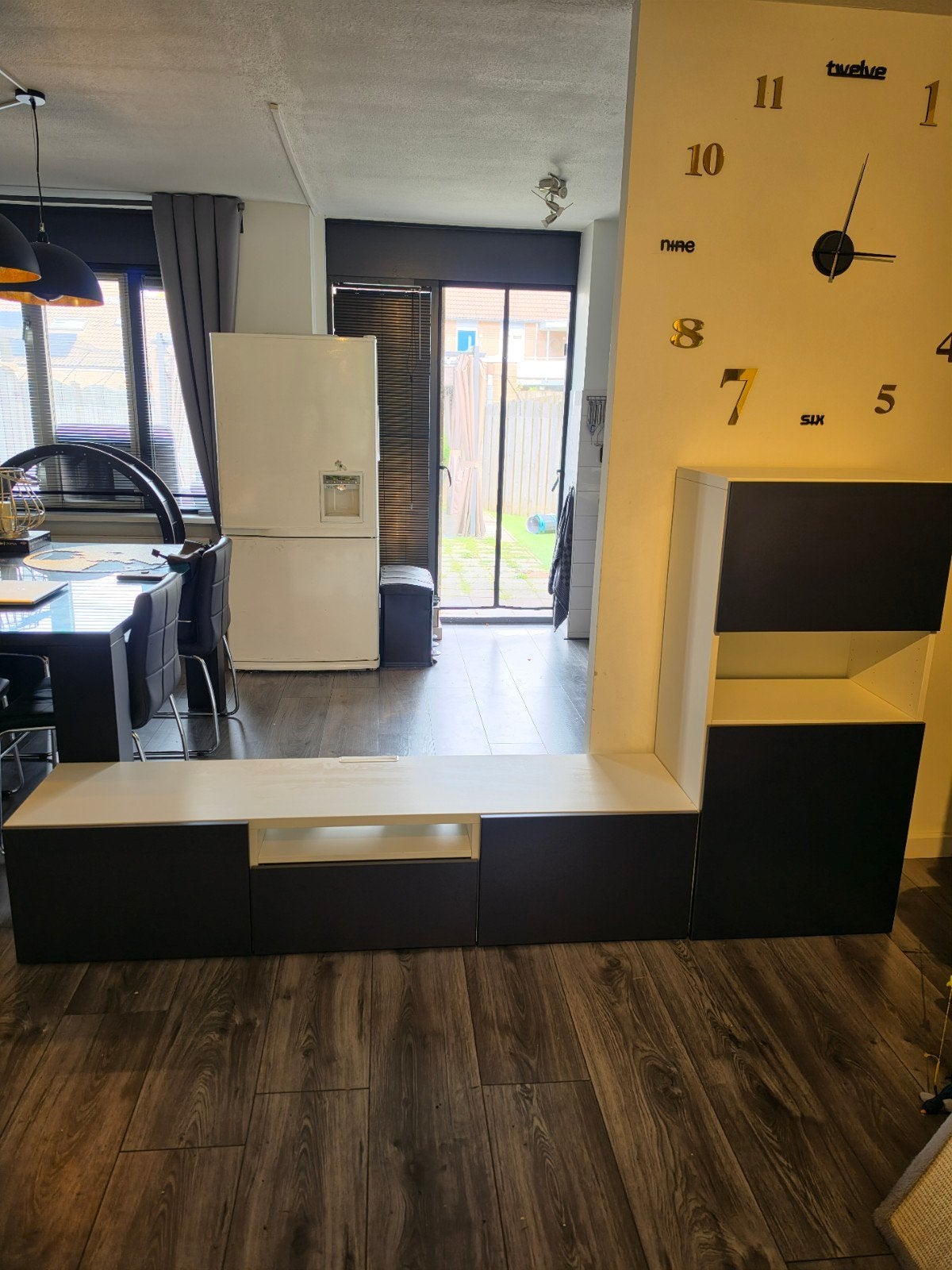 Ikea besta tv-meubel wit met geborsteld tinnen fronten., Ophalen, Gebruikt, Modern, Scandinavisch, 150 tot 200 cm