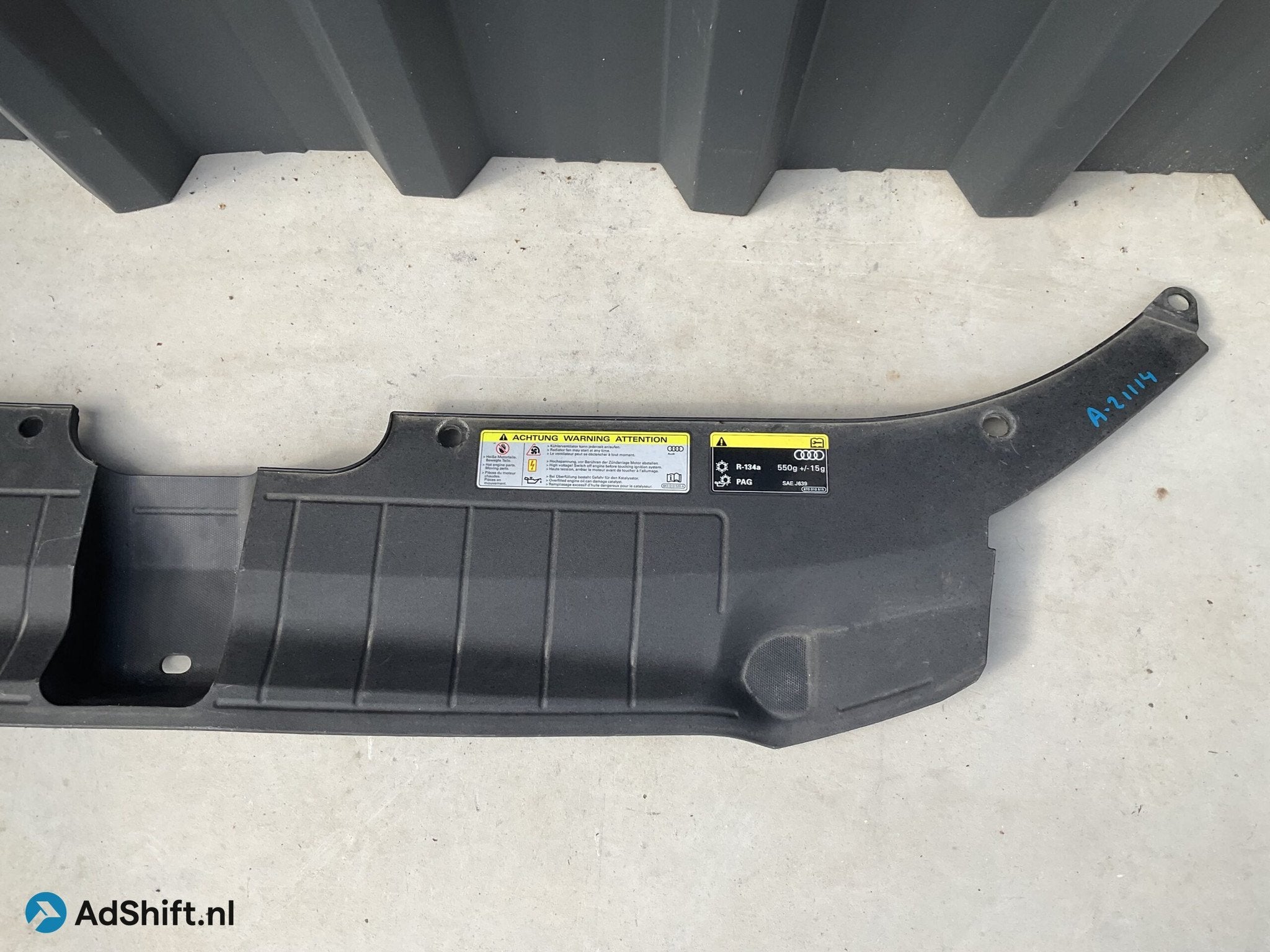 Bumper lijst Audi Q5 SQ5 8R 8R0807081A Front Plastic A-21114, Auto-onderdelen