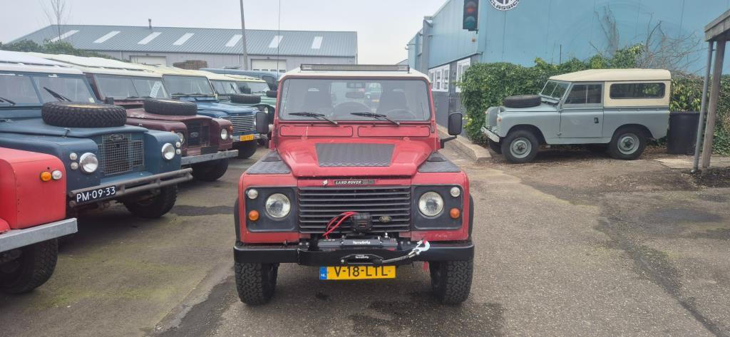Land Rover 90 2.5 Benzine DEFENDER, Auto's, 2500 cc, 4 cilinders, Handgeschakeld, Vierwielaandrijving