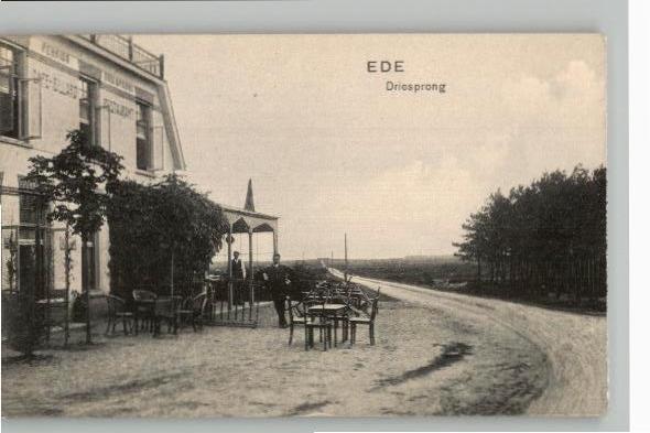 Ede Pension Driesprong met terras uitg Het Wapen van Ede