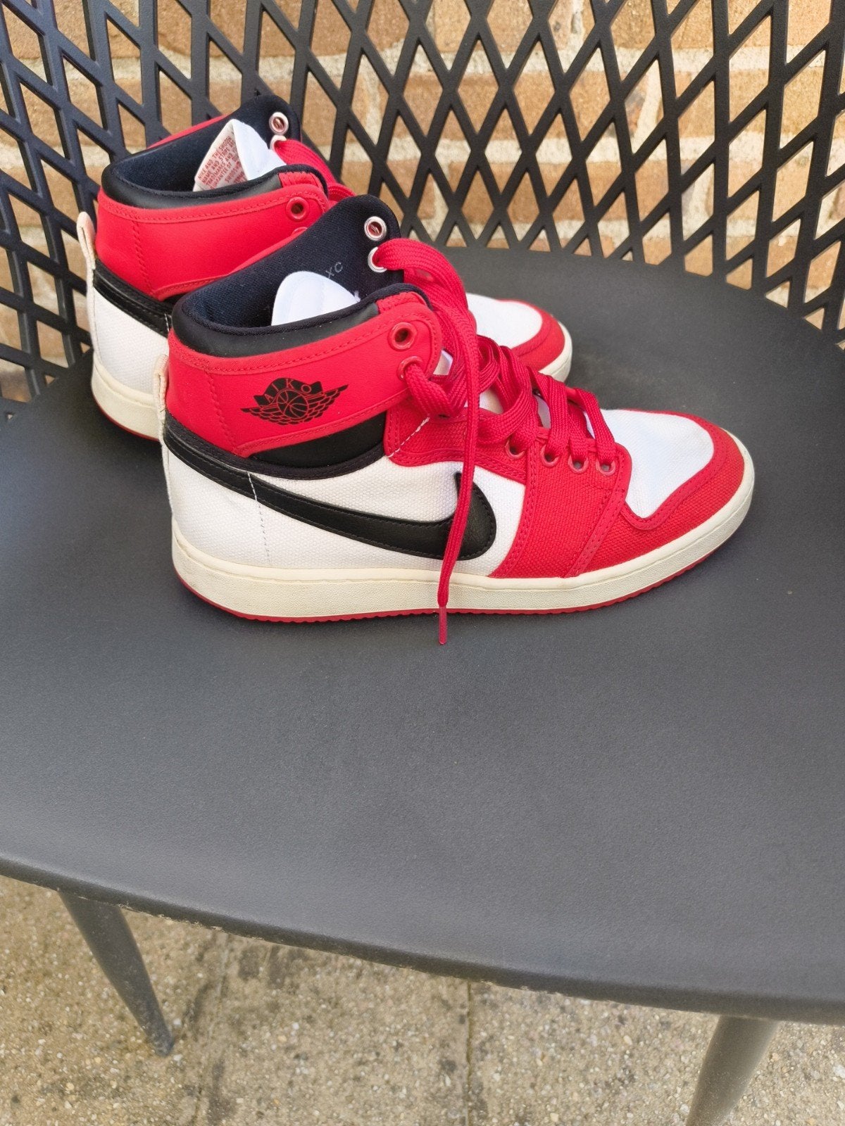 Nike Air Jordan High maat 40 (valt kleiner), Kleding | Dames, Schoenen, Nike Air Jordan, Wit, Ophalen of Verzenden, Sneakers of Gympen