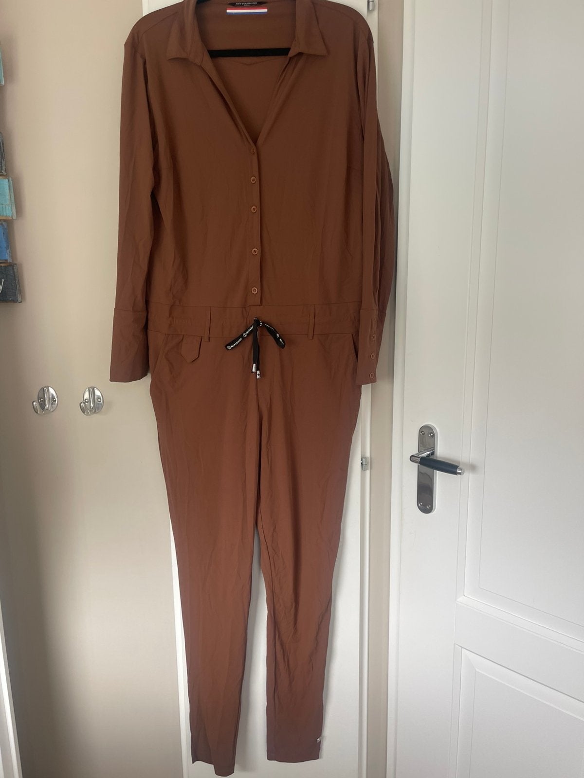 My Pashion bruine  travelstof jumpsuit  42 / 44, Kleding | Dames, Ophalen of Verzenden, Zo goed als nieuw, Maat 42/44 (L), Bruin