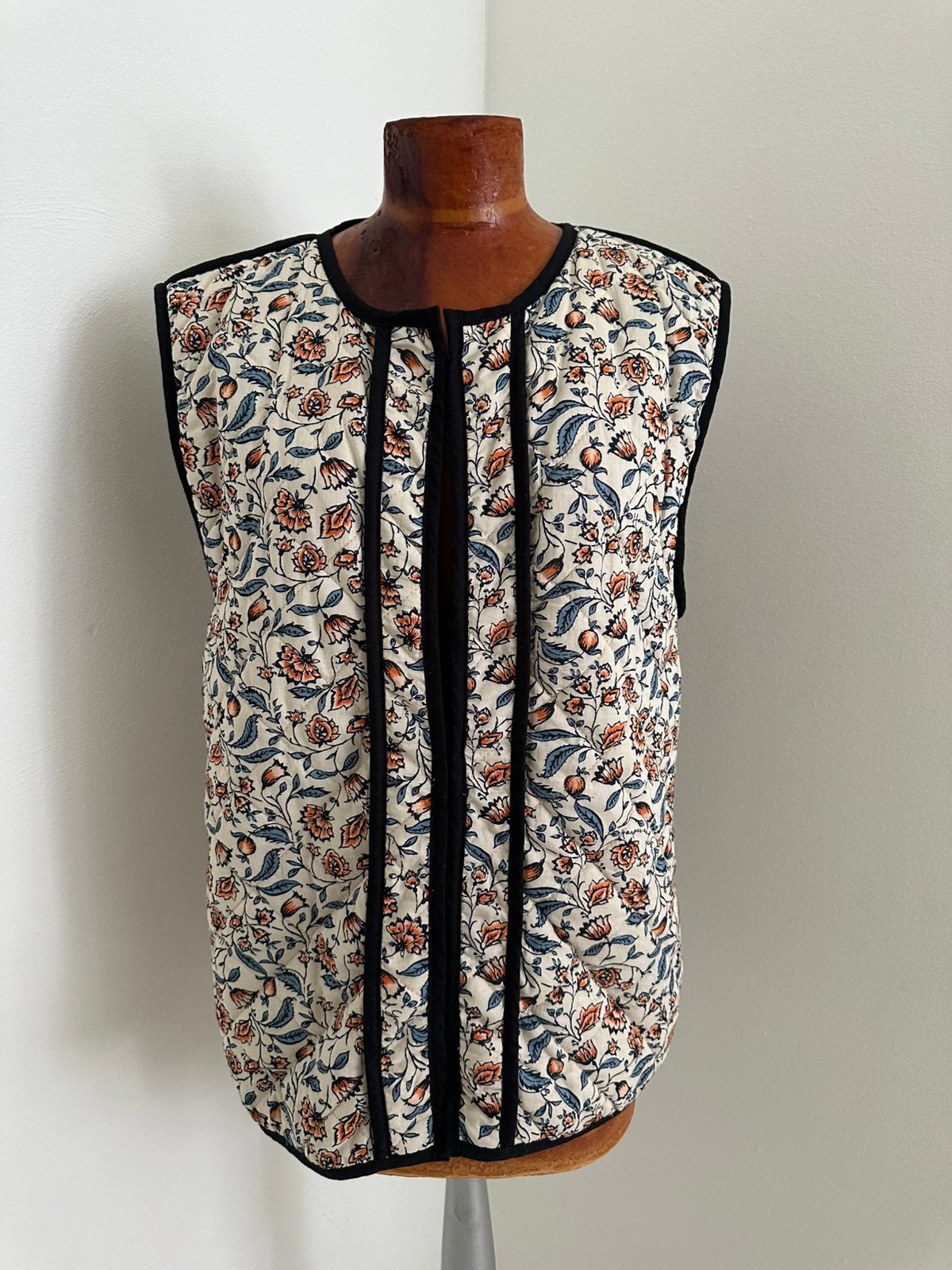 Zomers bloemenprint Harper & Yve bodywarmer gilet in maat S, Ophalen of Verzenden, Zo goed als nieuw, Maat 36 (S), Meerkleurig