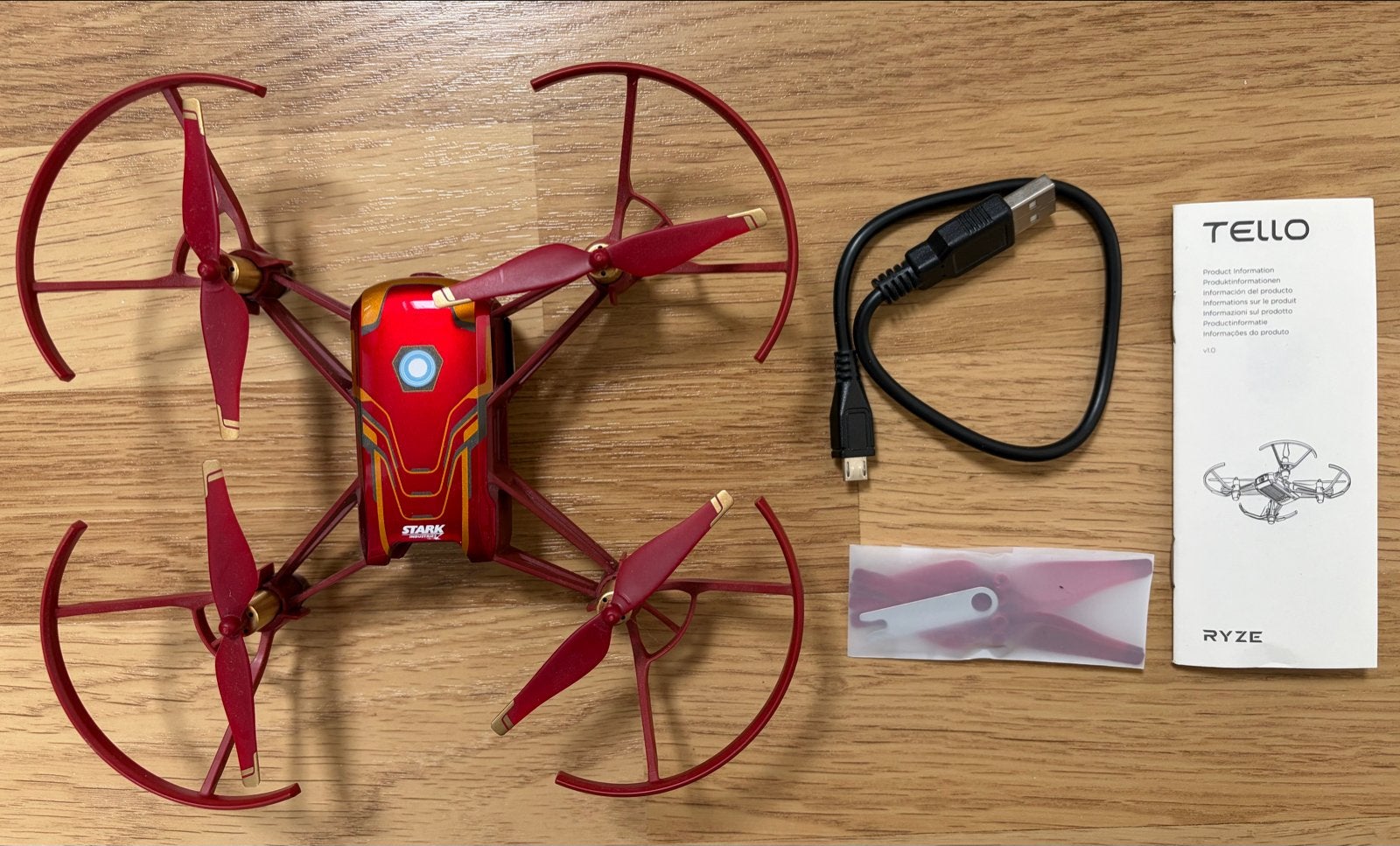 DJI Tello Iron Man Edition Drone (excl. accu), Gebruikt, Basiskwaliteit, Minder dan 100 meter, DJI