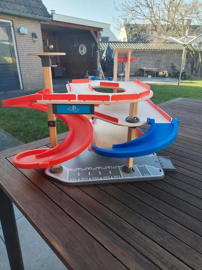 Houten Speelgarage met 3 Verdiepingen, Ophalen of Verzenden, Gebruikt, Jongen of Meisje