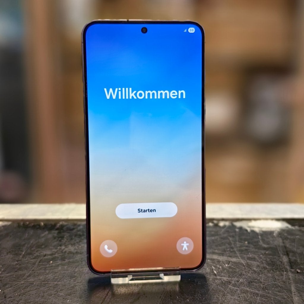 Samsung Galaxy S24 128GB - In Nette Staat, Samsung, Gebruikt, Support@Samsung.com, 129, Samsung-ro, Yeongtong-gu
Suwon-si, Gyeonggi-do 16677
South Korea