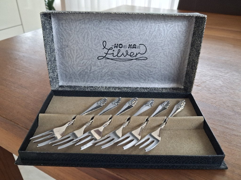 ZILVEREN OUDE GEBAKSVORKJES, Ophalen