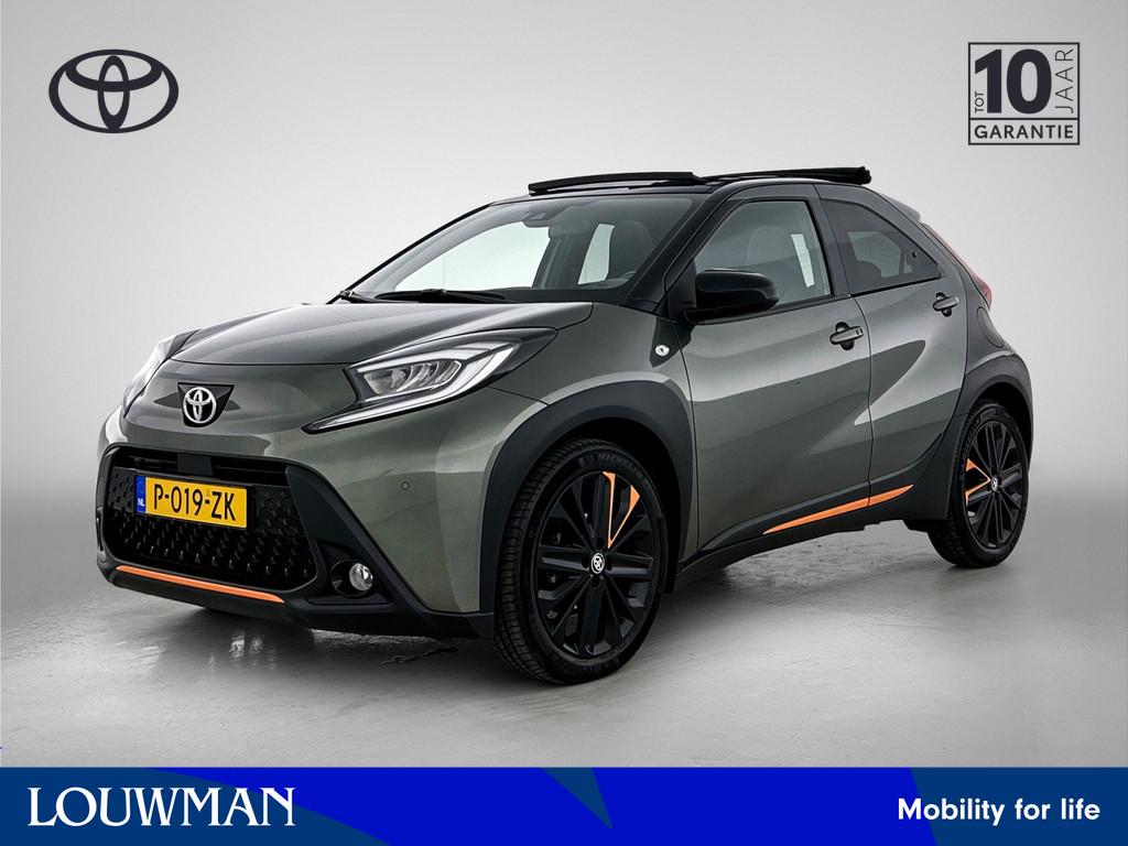 Toyota Aygo X 1.0 VVT-i S-CVT Limited Open dak | Parkeer sen, Auto's, Toyota, 12 maanden, Gebruikt, 4 stoelen, Leder en Stof